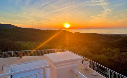 Villa en Corfou, Peloponnese, Western Greece and the Ionian, Grèce 1
