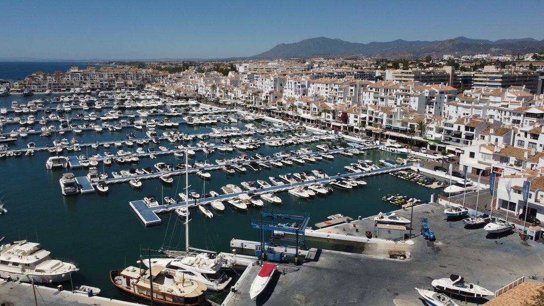 Apartment in Nueva Andalucia, Marbella, Spain 3 - 17141033