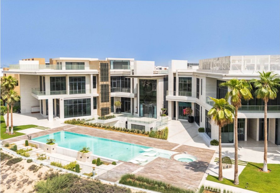 Villa in Hadaeq Sheikh Mohammed Bin Rashid, Dubai, United Arab Emirates 1 - 17233718