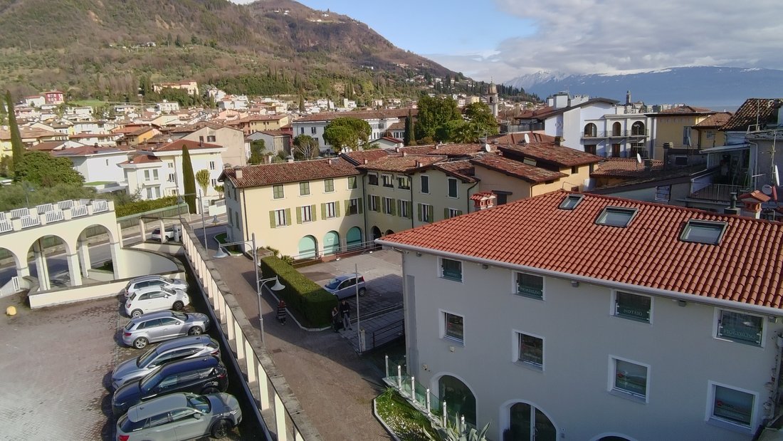 Penthouse in Salo, Lombardy, Italy 3 - 17225179