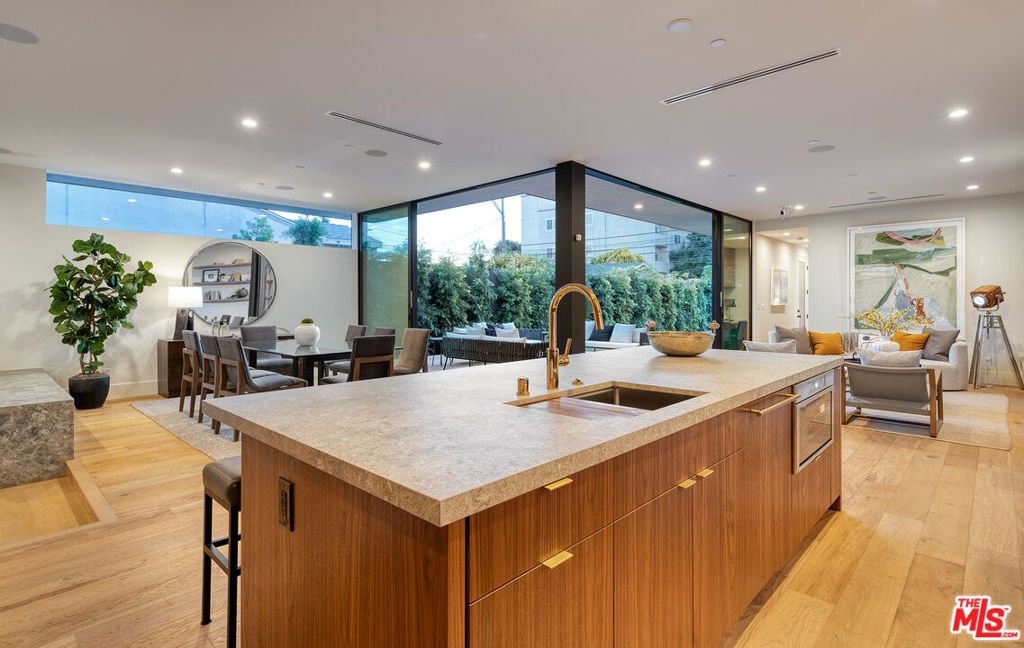 House in Los Angeles, California, United States 5 - 17217833