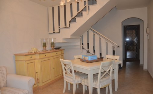 Villa in Caranna-Vaiana, Forte dei Marmi, Tuscany 1