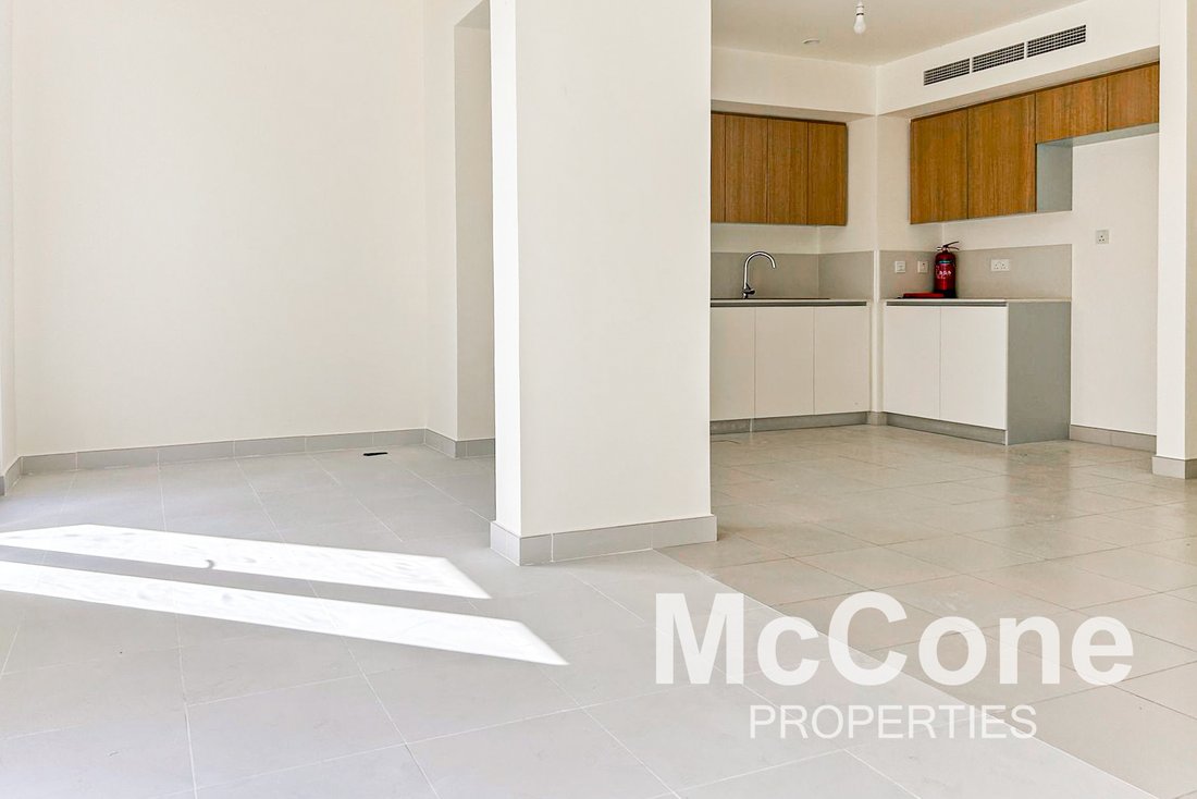 House in Madinat Al Mataar, Dubai, United Arab Emirates 2 - 17220186