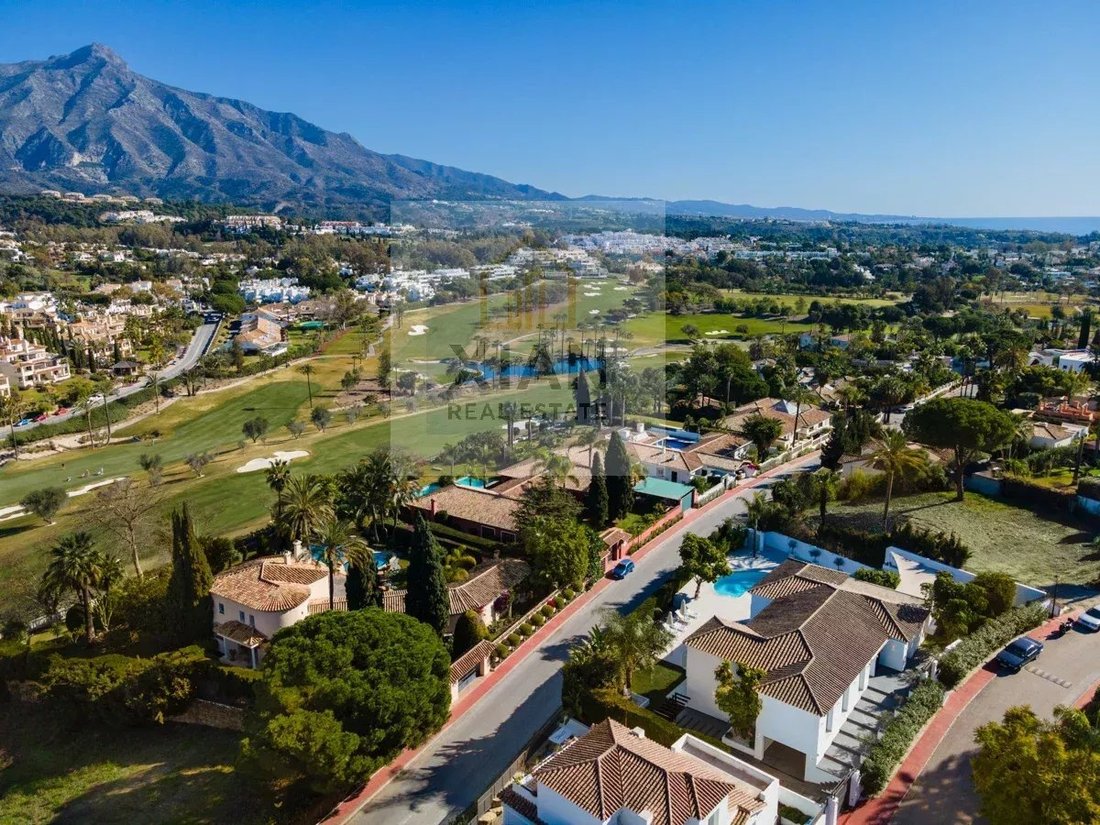 Villa in Nueva Andalucia, Marbella, Spain 3 - 12177208
