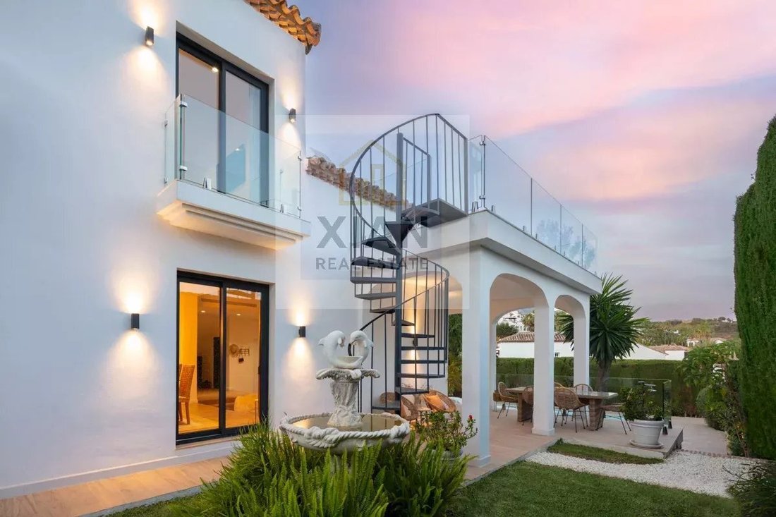 Villa in Nueva Andalucia, Marbella, Spain 4 - 13002427