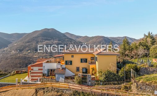 House in Foce - Sant'Anna, La Spezia, Italy 1