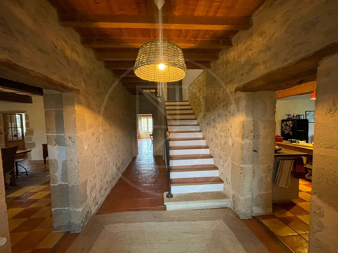 Villa in Sauveterre-de-Guyenne, Nouvelle-Aquitaine, France 2 - 17218611