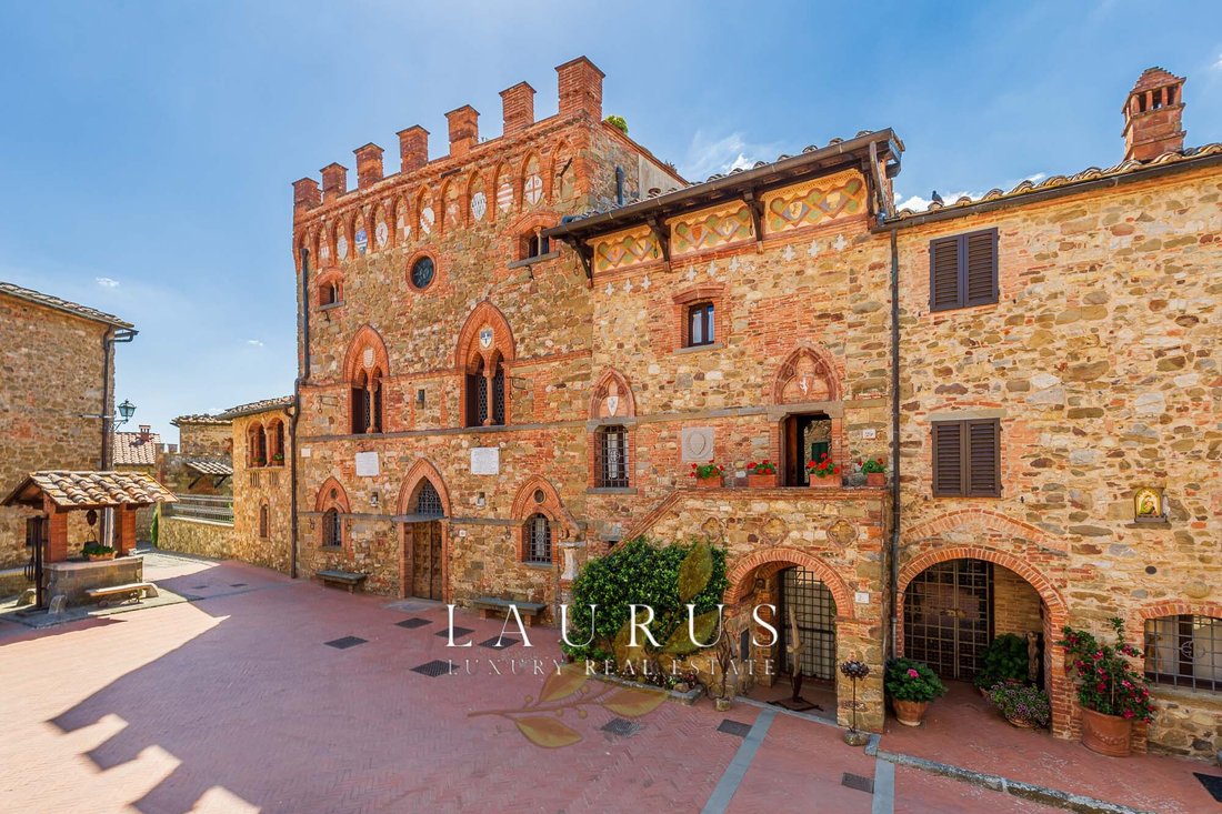 Castle in Center, Greve in Chianti, Tuscany 2 - 17217934