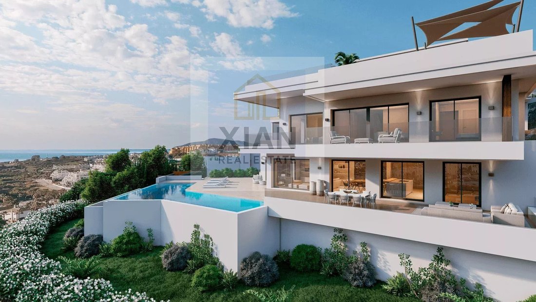 Villa in Estepona, Andalusia, Spain 3 - 12603951