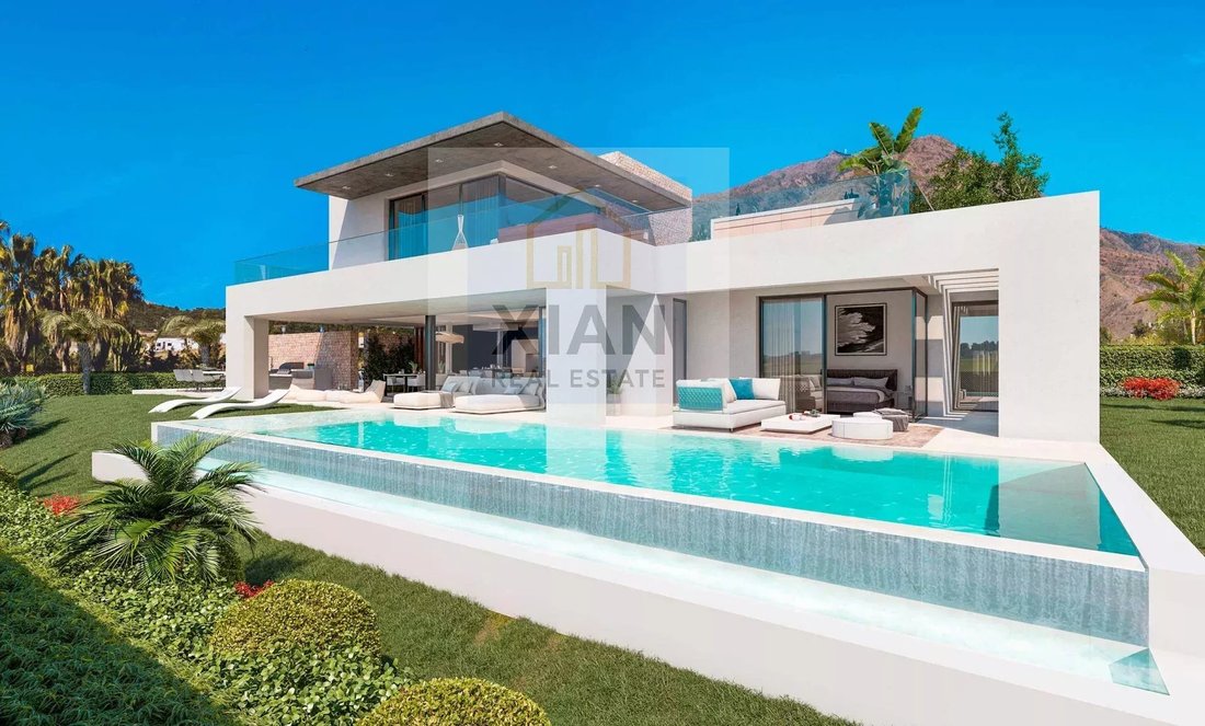 Villa a Estepona, Andalusia, Spagna 1 - 12176830