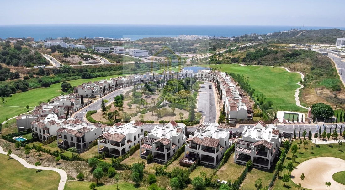 Villa in Estepona, Andalusia, Spain 1 - 12177011