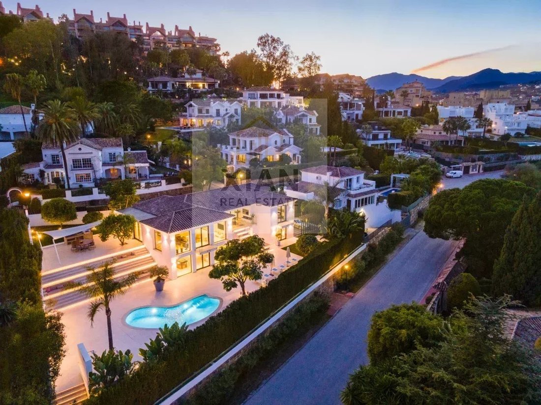 Villa in Nueva Andalucia, Marbella, Spain 5 - 12177208