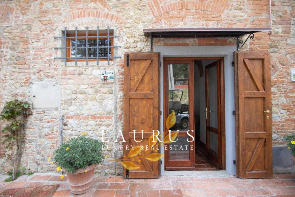 Estate in Montaione, Tuscany, Italy 5 - 17218226