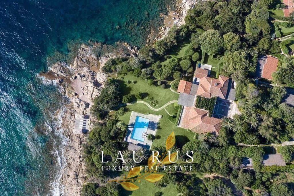 Villa in Porto Rotondo, Olbia, Sardinia 4 - 17218257