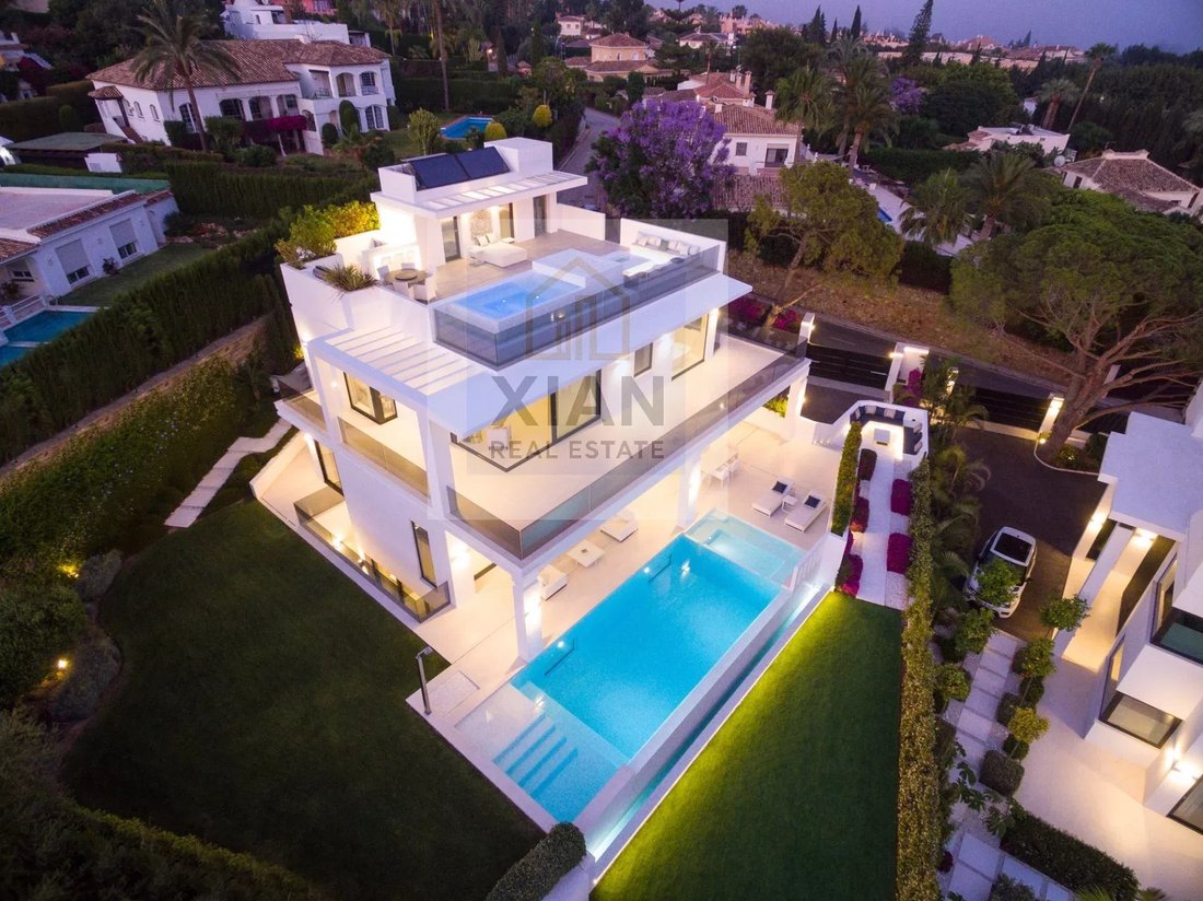 Villa in Marbella, Andalusia, Spain 3 - 12578459