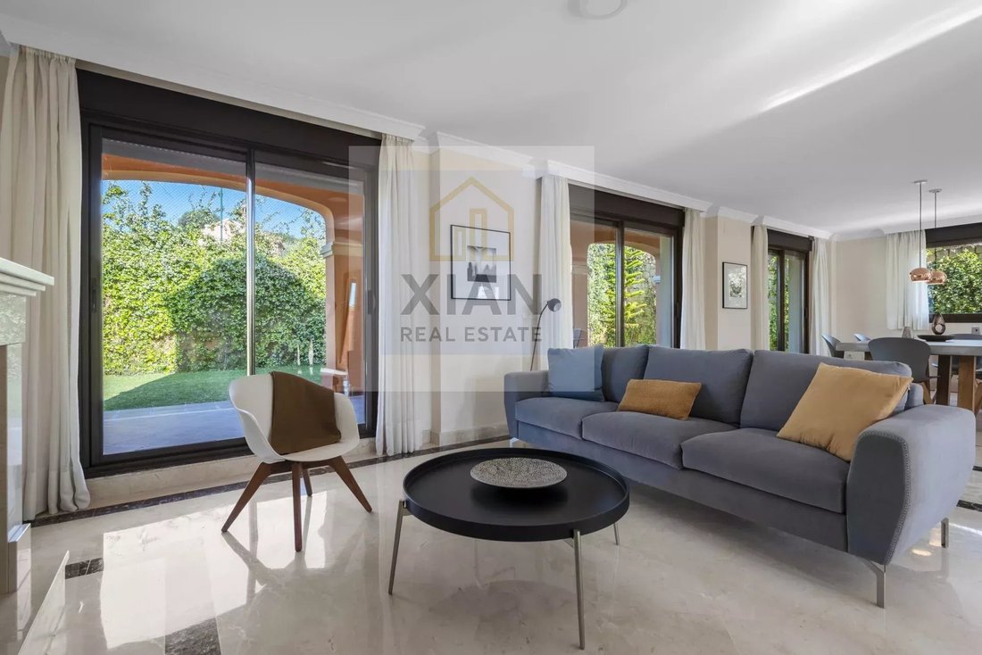 Villa in Estepona, Andalusia, Spain 3 - 12177011