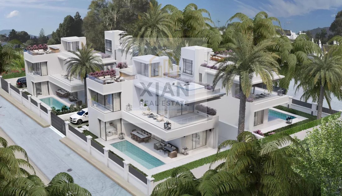 Villa in Marbella, Andalusia, Spain 3 - 12177044