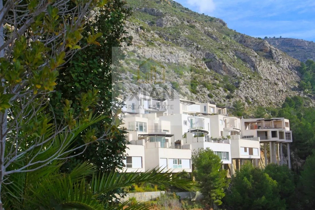 Villa in Altea, Valencian Community, Spain 1 - 12749001