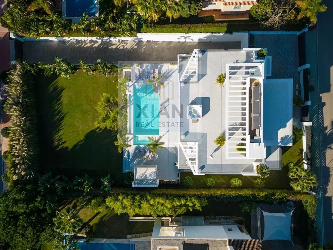 Villa in Nueva Andalucia, Marbella, Spain 2 - 12474797