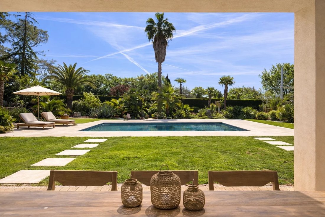 Villa in Les Indes les-Groulles, Mouans-Sartoux, France 4 - 17025595
