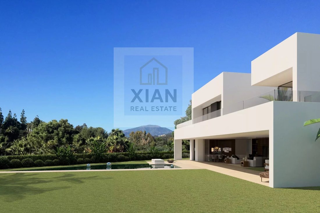 Villa in Marbella, Andalusia, Spain 4 - 12923849