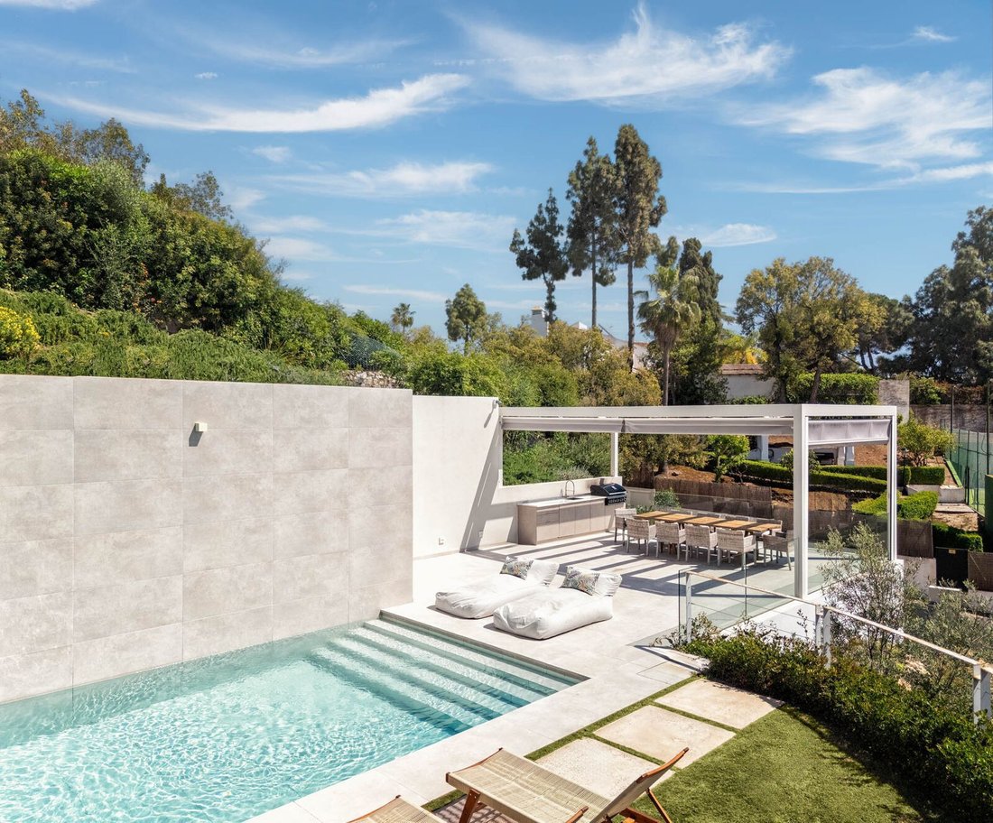 Villa in Elviria-Cabopino, Marbella, Spain 5 - 17219440
