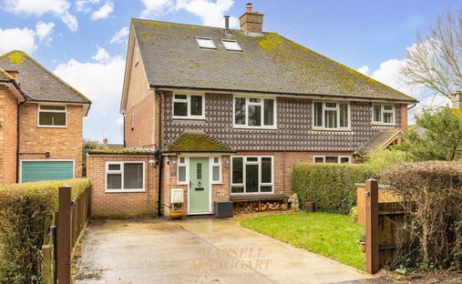 House in Charlwood, England 1
