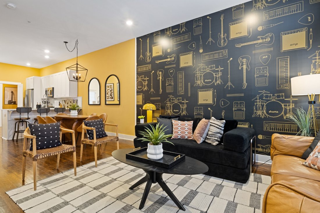Co Op in Nashville, Tennessee, United States 5 - 17217930
