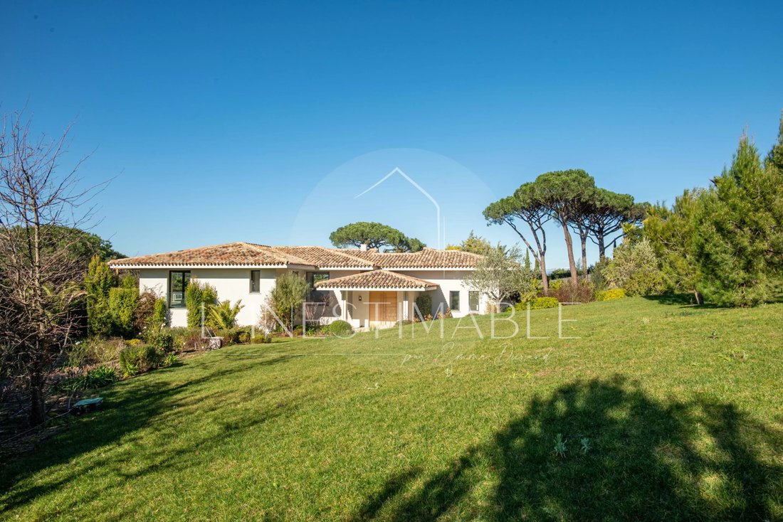Villa in Zone Est Diffuse, Saint-Tropez, France 4 - 17220738