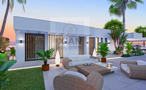 Villa in Estepona, Andalusien, Spanien 1
