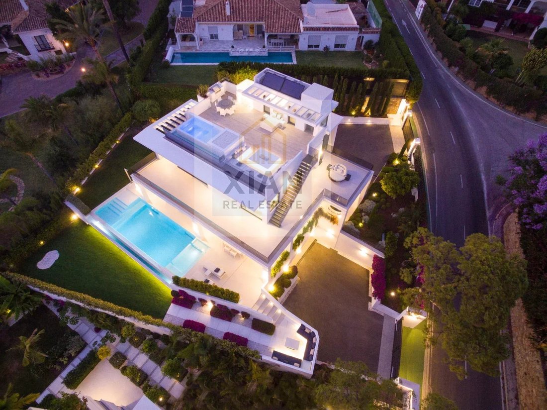 Villa in Marbella, Andalusia, Spain 2 - 12578459