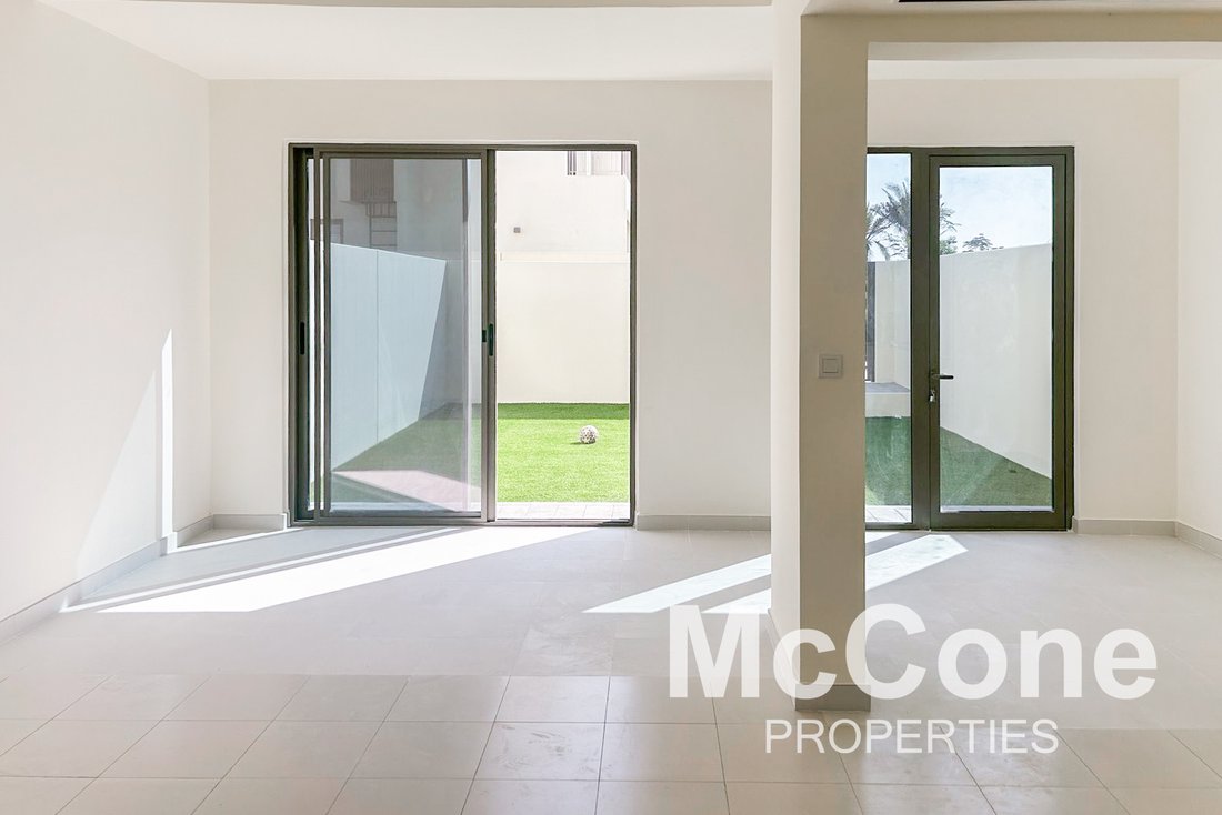 House in Madinat Al Mataar, Dubai, United Arab Emirates 3 - 17220186