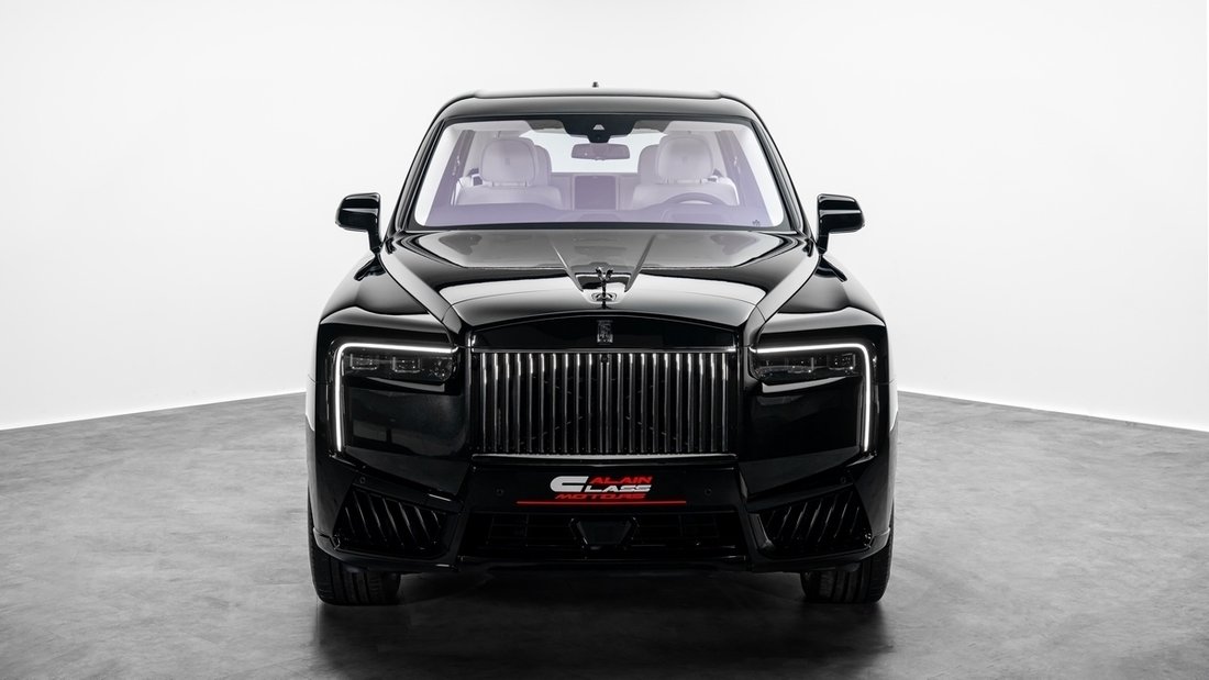 Suv in Dubai, Dubai, United Arab Emirates 3 - 17224389