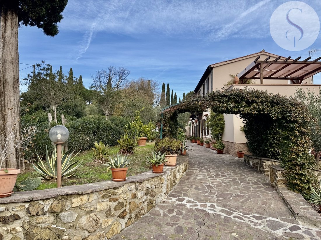 Country House in Massa Marittima, Tuscany, Italy 3 - 17217947