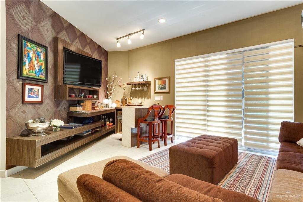 House in McAllen, Texas, United States 4 - 17221081