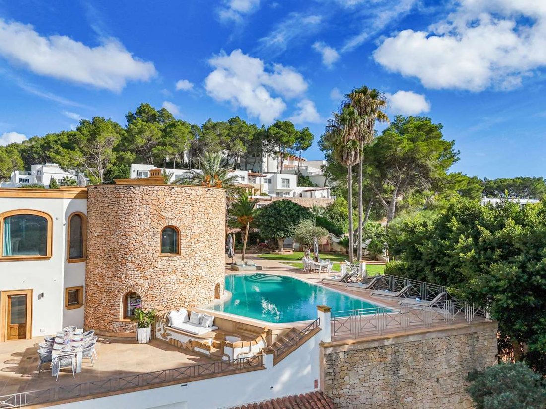 Villa in Can Furnet, Santa Eularia des Riu, Balearic Islands 3 - 17227285