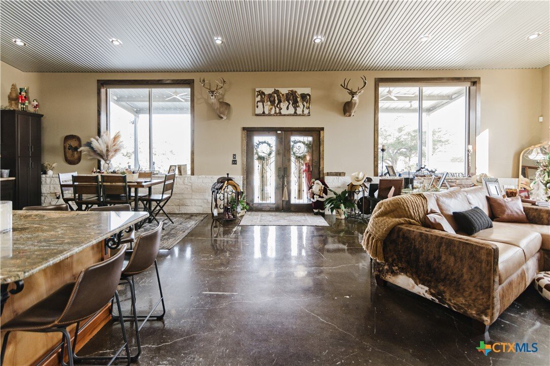 House in Cuero, Texas, United States 4 - 17221185