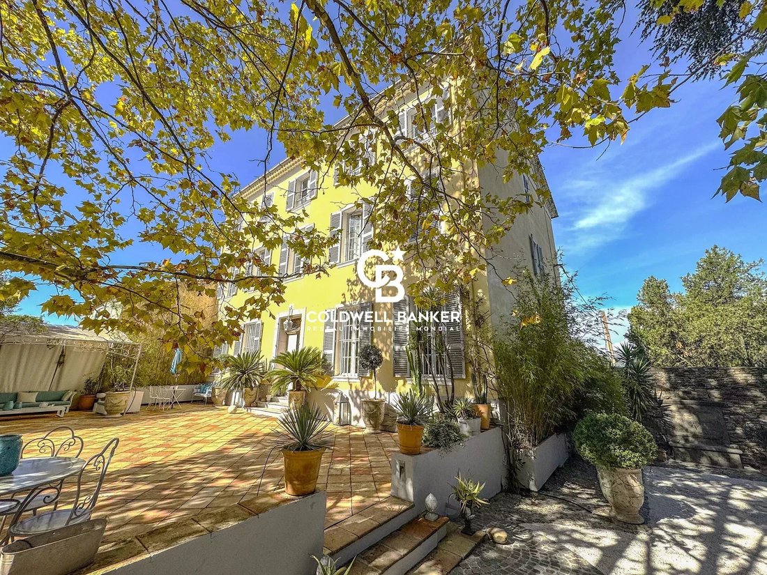 Estate in La Crau, Provence-Alpes-Côte d'Azur, France 5 - 14926433