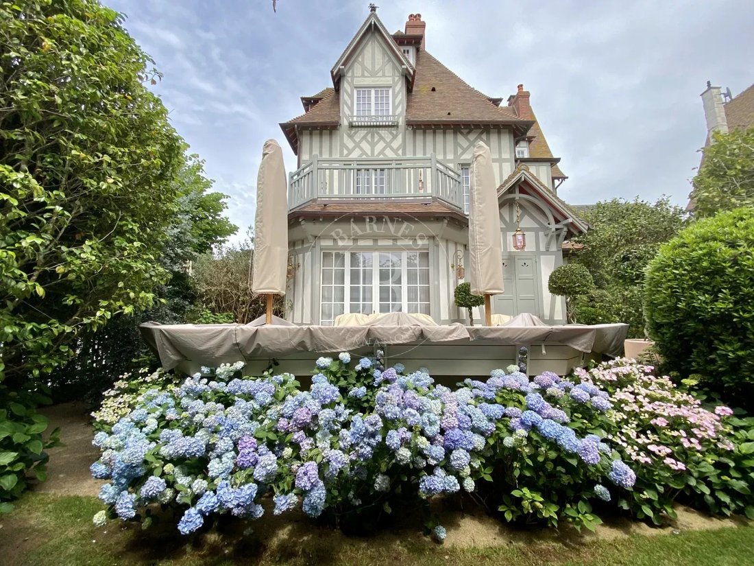 House in Tourgeville, Normandy, France 1 - 17220316