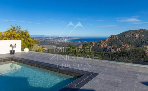 Villa en Mandelieu-la-Napoule, Provenza-Alpes-Costa Azul, Francia 1