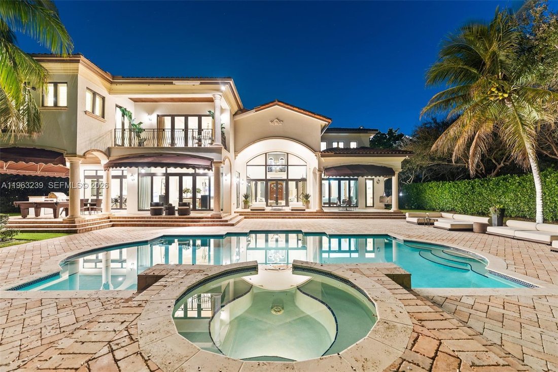 Maison à Coral Gables, Floride, États-Unis 2 - 17225508