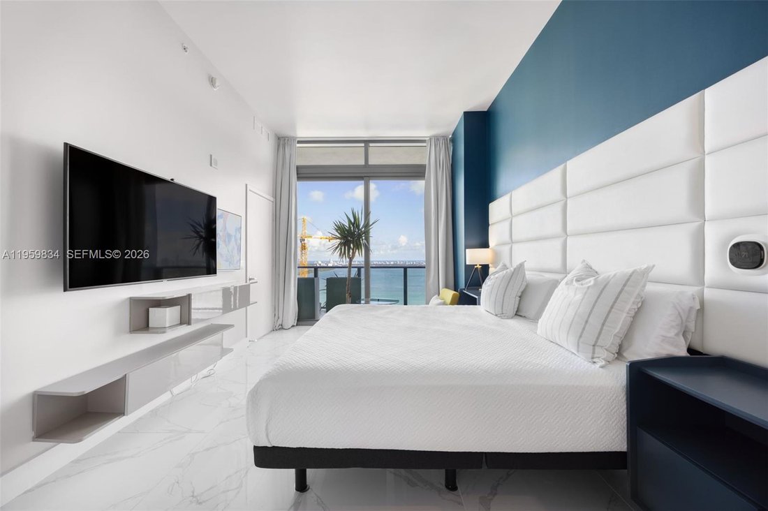 Condo in Miami, Florida, United States 4 - 17222469