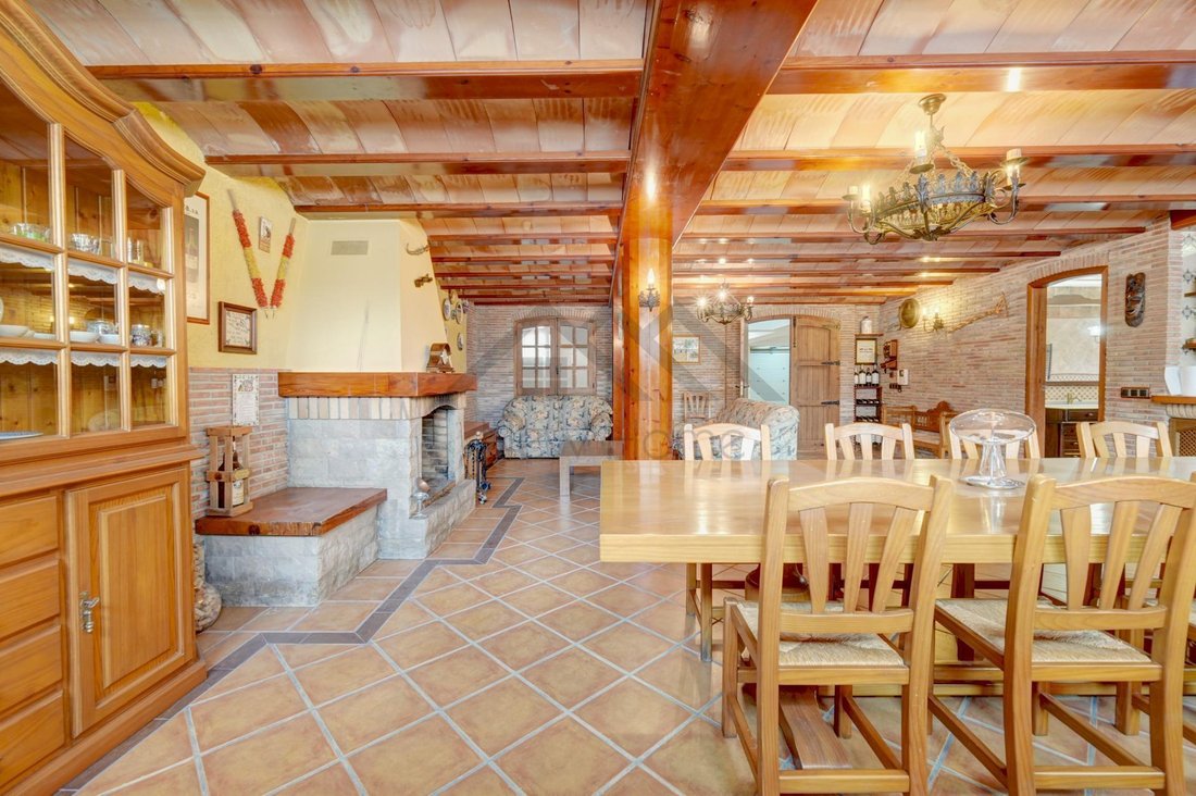 Villa in Benaguasil, Valencian Community, Spain 4 - 17220383