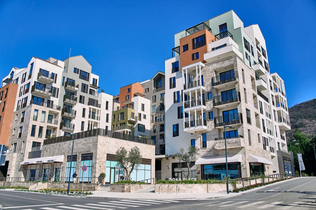 Apartment in Tivat, Tivat Municipality, Montenegro 2 - 17226994