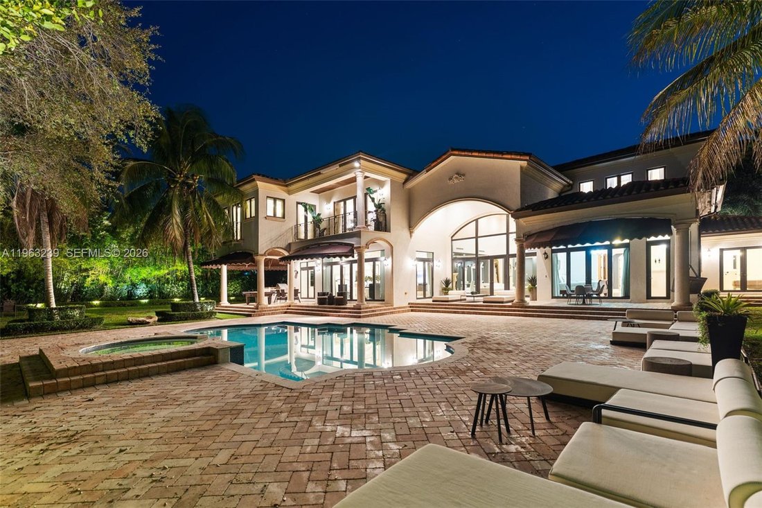 Maison à Coral Gables, Floride, États-Unis 4 - 17225508