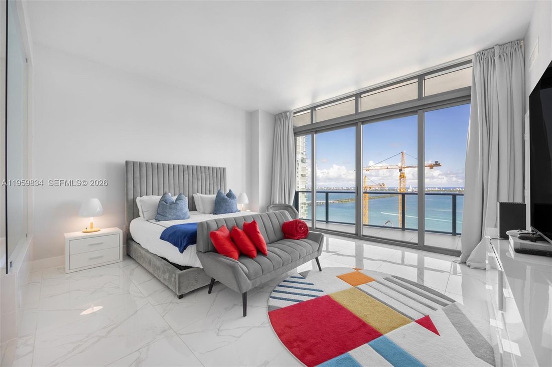 Condo in Miami, Florida, United States 3 - 17222469