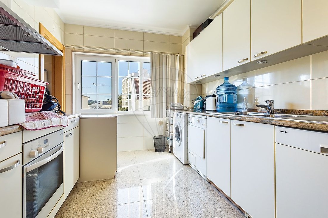 Apartment in Estoril, Cascais e Estoril, Lisbon 2 - 17220587