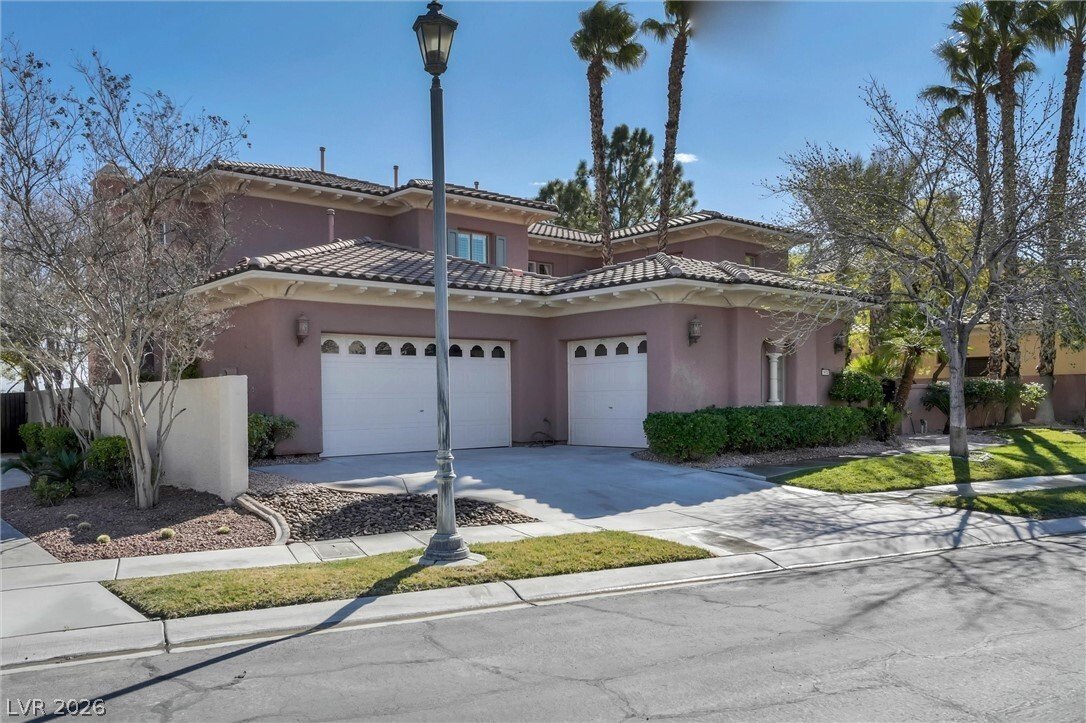 House in Las Vegas, Nevada, United States 1 - 17103558