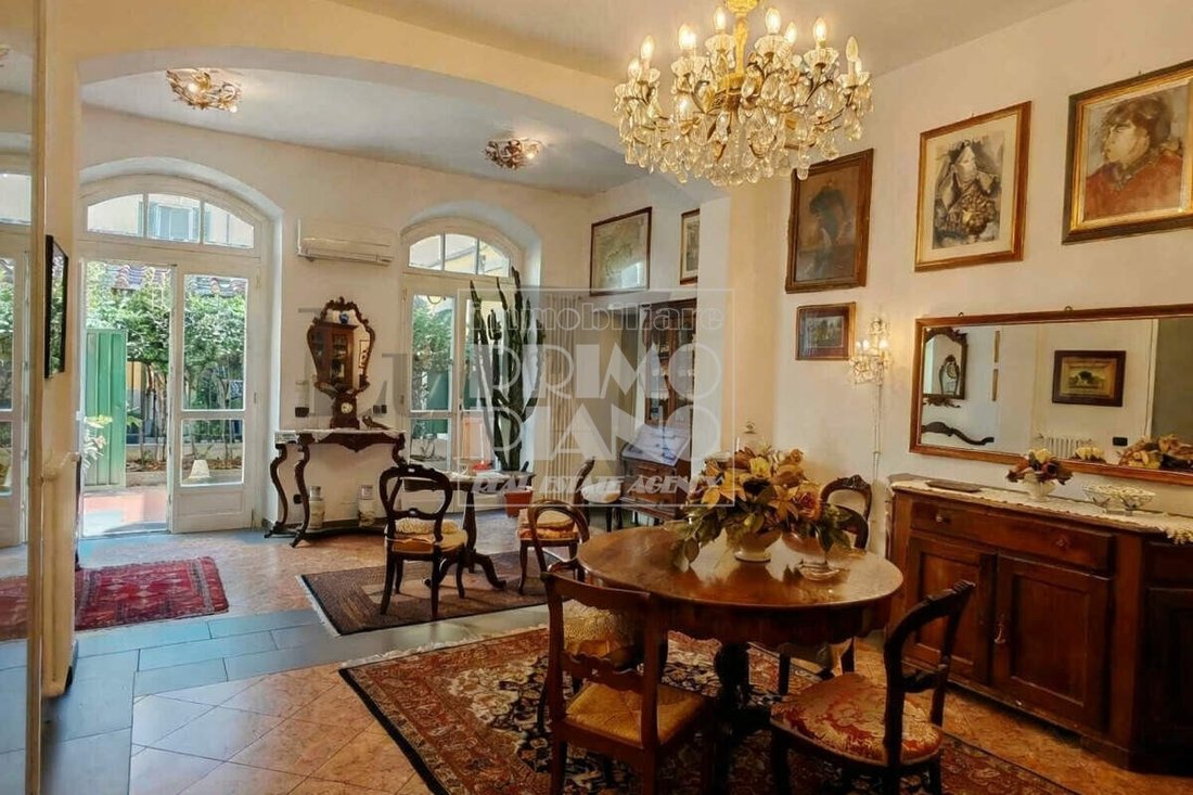 Apartment in Historic Center, Lucca, Tuscany 1 - 17221386