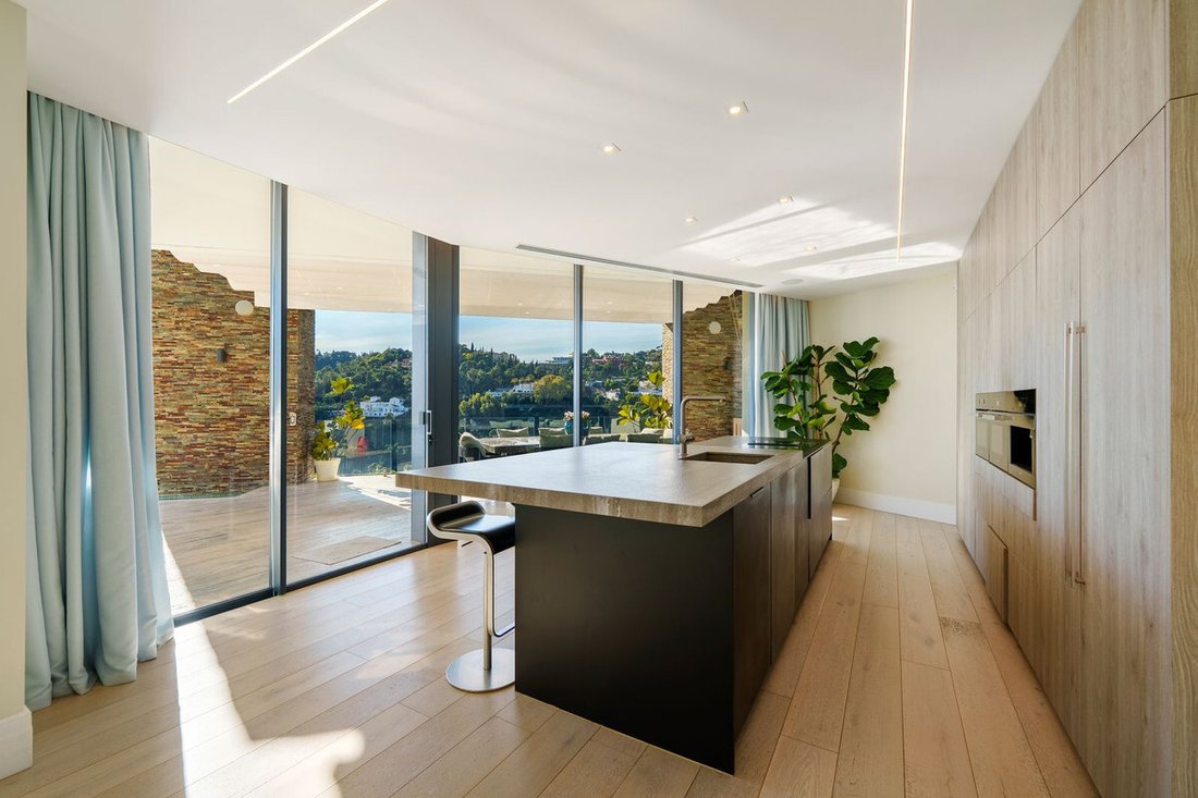 Villa in Benahavis, Andalusia, Spain 4 - 17220836